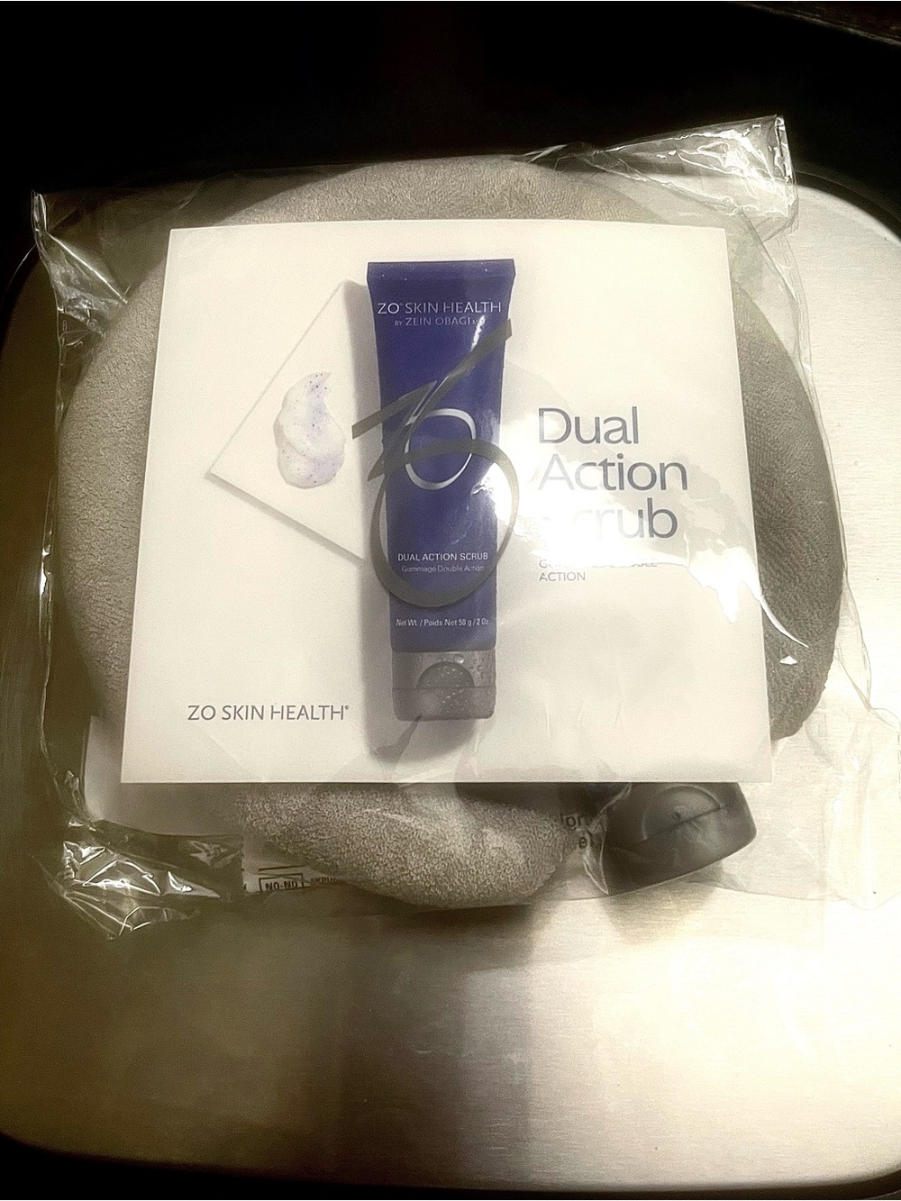 Skin Blue Tube with Gray Exfoliating Wrap Set EXP 02/2028
